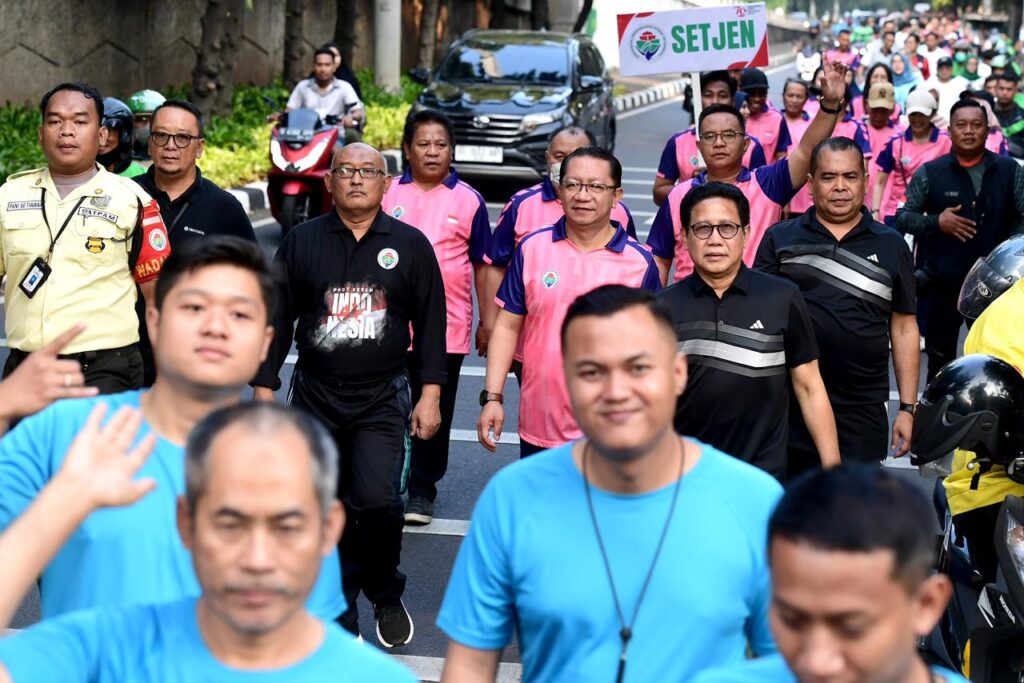 Gus Halim Buka Rangkaian HUT ke-79 RI di Lapangan Kemendes Kalibata